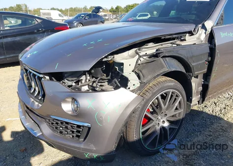 2021 Maserati Levante Granlusso z USA, uszkodzony, nr VIN ZN661XUL2MX359608